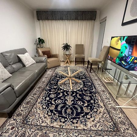 Adelaide Cbd Apartment - 3Br, 2Bath & Carpark Экстерьер фото