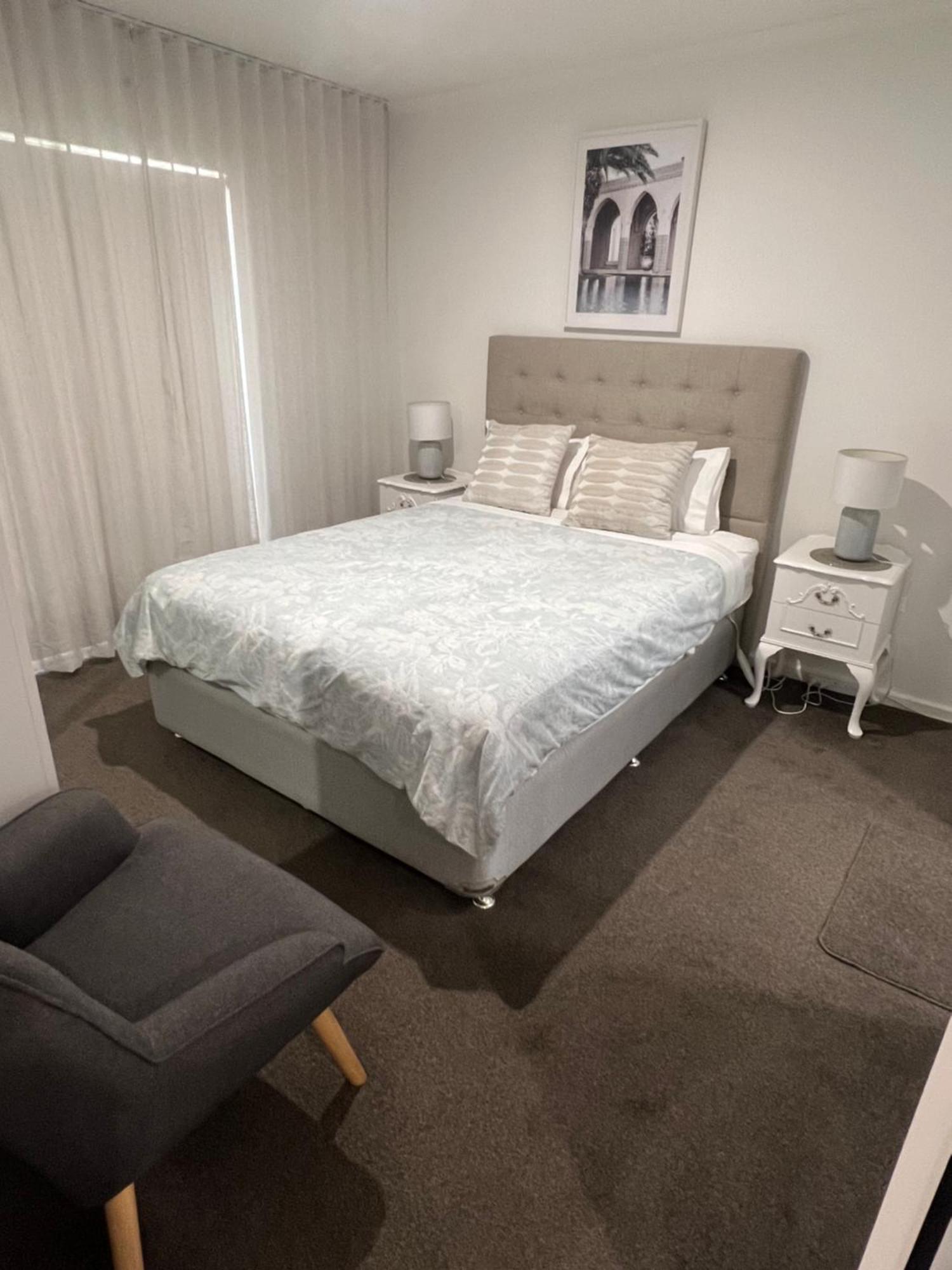 Adelaide Cbd Apartment - 3Br, 2Bath & Carpark Экстерьер фото