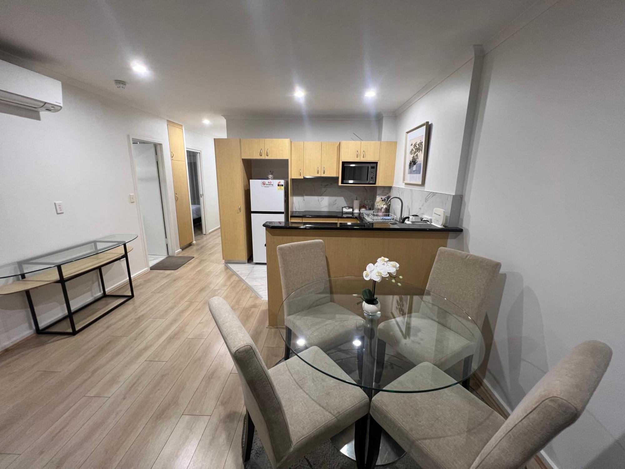 Adelaide Cbd Apartment - 3Br, 2Bath & Carpark Экстерьер фото