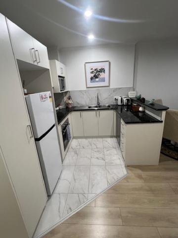 Adelaide Cbd Apartment - 3Br, 2Bath & Carpark Экстерьер фото